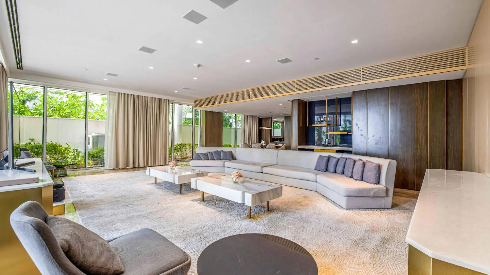 Palm Haven Luxe 3 Bed Townhouse With Private Pool Villa Dubai United Arab Emirates