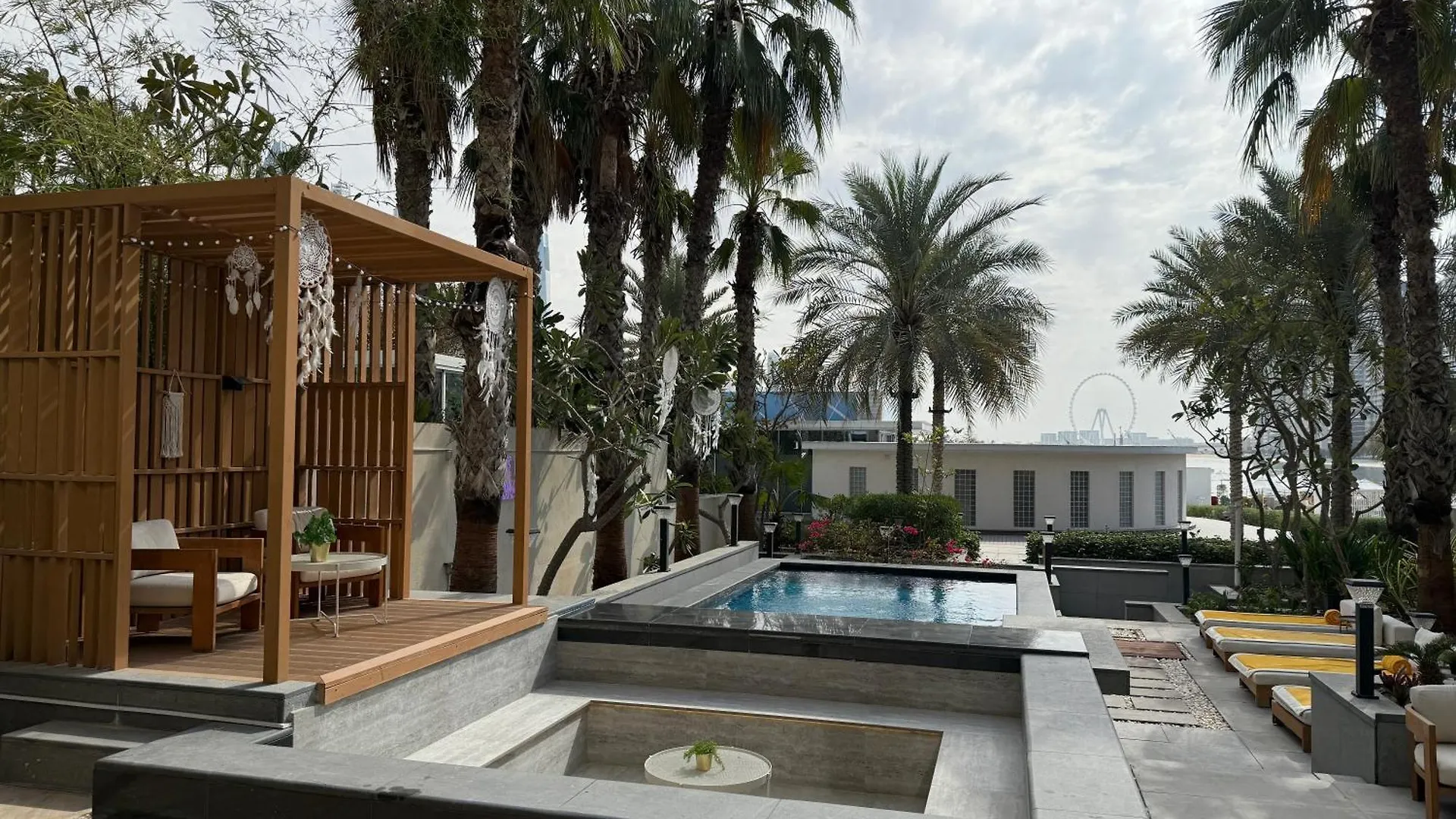 Palm Haven Luxe 3 Bed Townhouse With Private Pool Villa Dubai